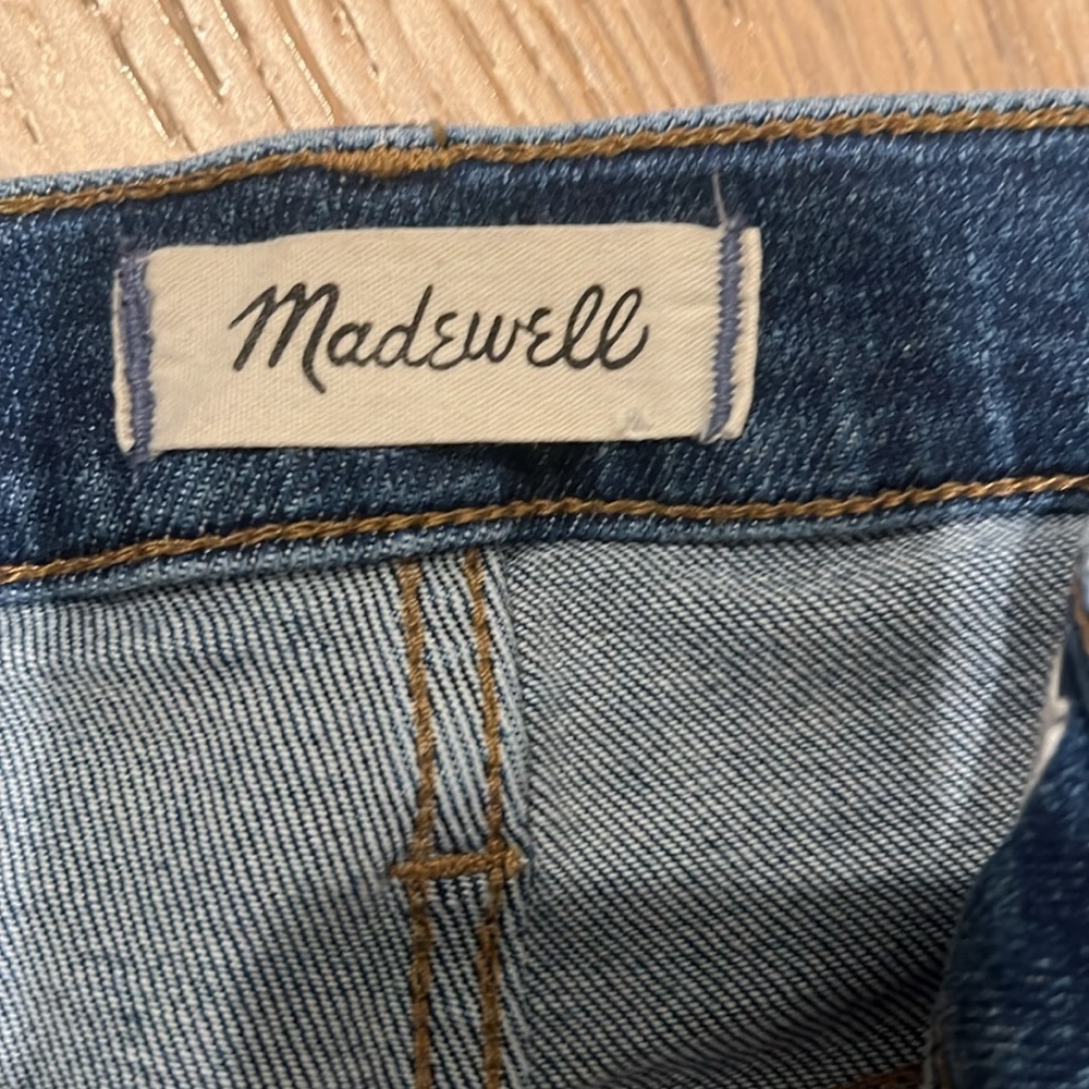 Madewell Skinny Jeans - Picture 4 of 5